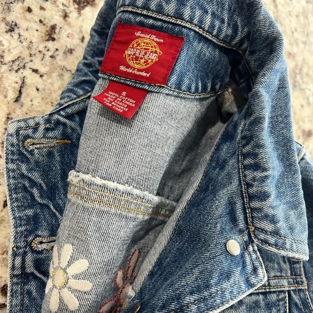 GAP kids Vintage Denim Jacket 100% cotton